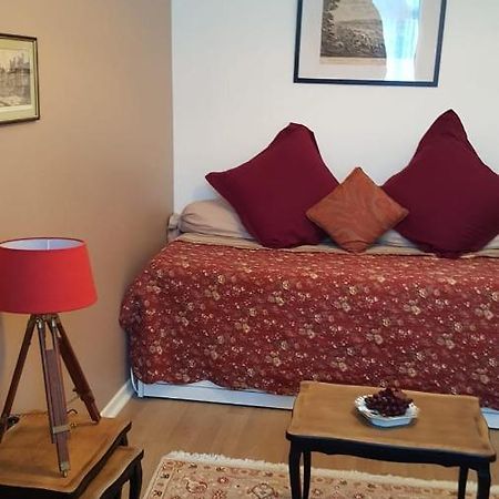 77 Rue De France Apartman Fontainebleau Kültér fotó